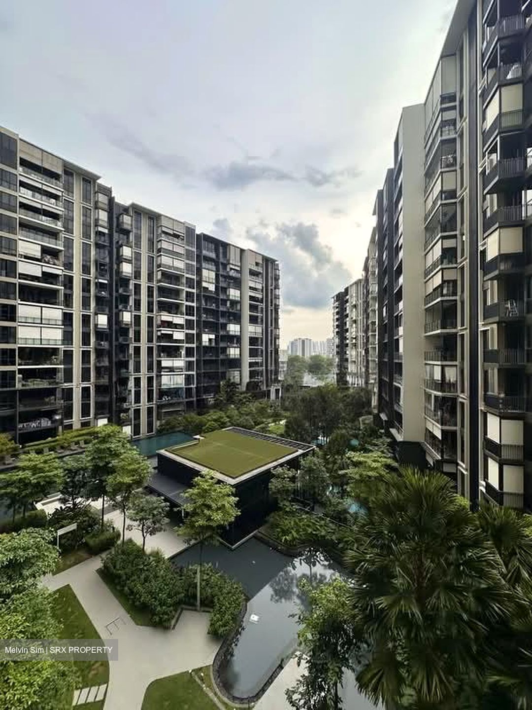 Park Colonial (D13), Condominium #588176401